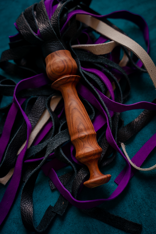 Flgr_  Rosewood _ black.purple.white