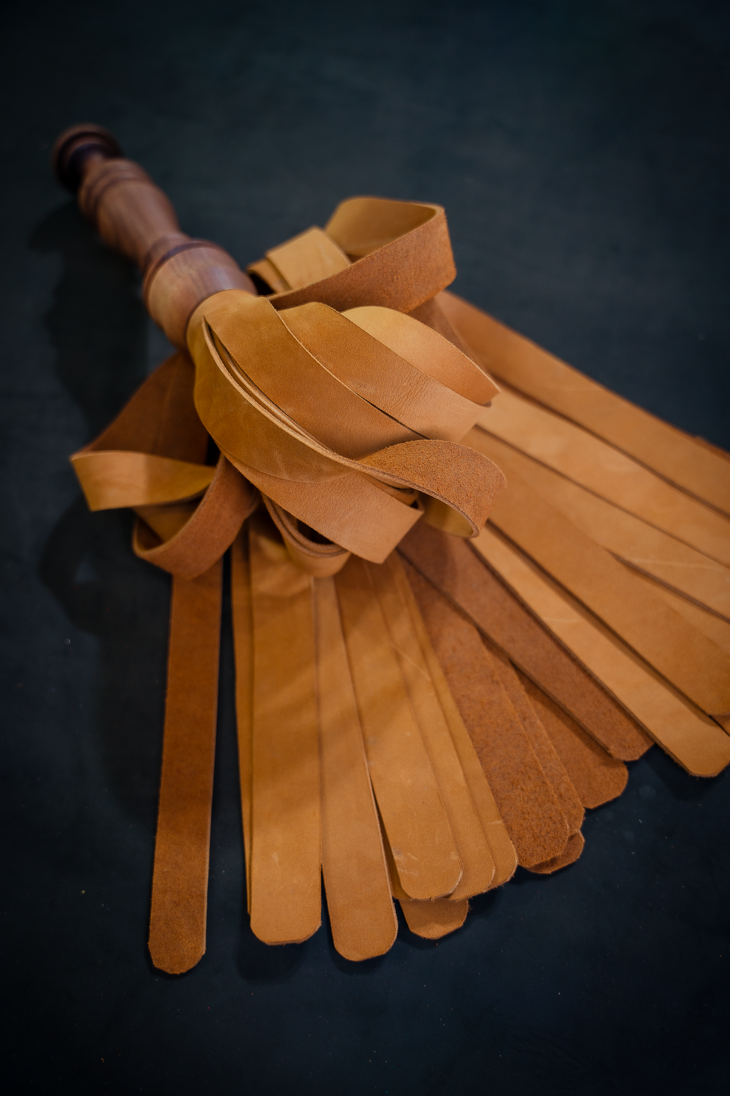 Flgr_  Walnut_tan