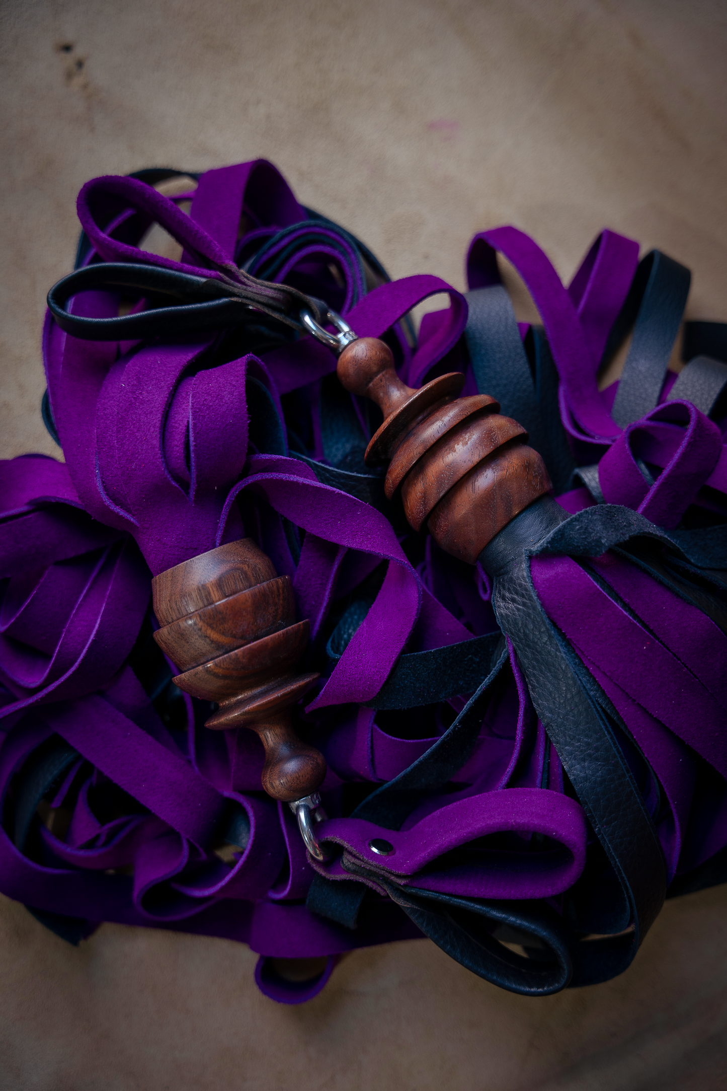 Fng_ Walnut_blk.purple